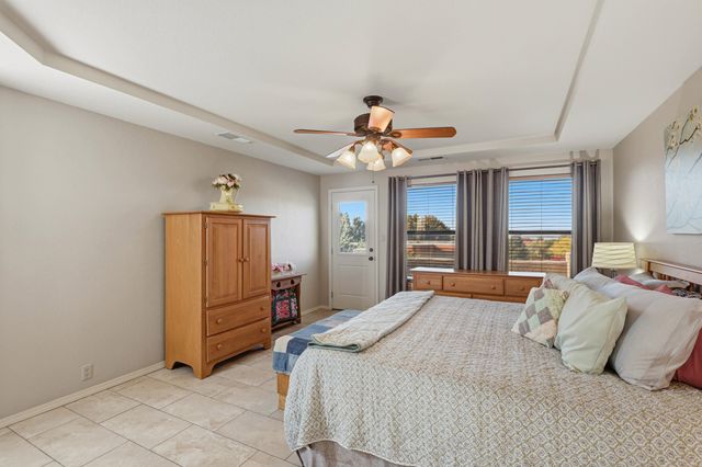 7605 Don Gaspar Drive NE, Albuquerque, NM 87109