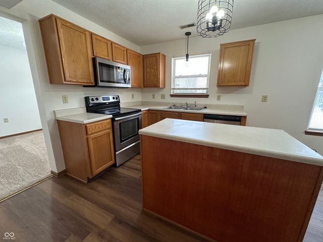 752 Summersby Lane, Brownsburg, IN 46112