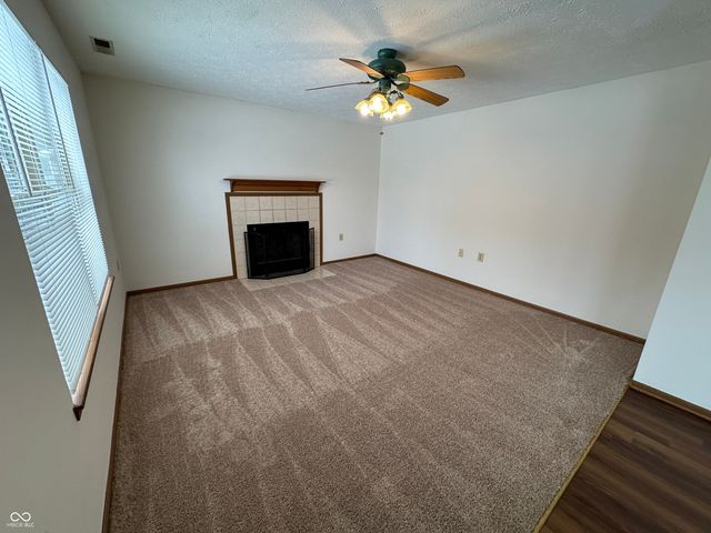 752 Summersby Lane, Brownsburg, IN 46112