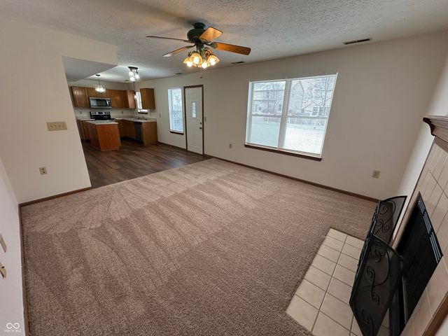 752 Summersby Lane, Brownsburg, IN 46112