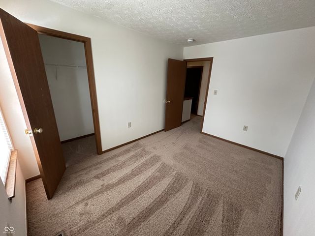 752 Summersby Lane, Brownsburg, IN 46112