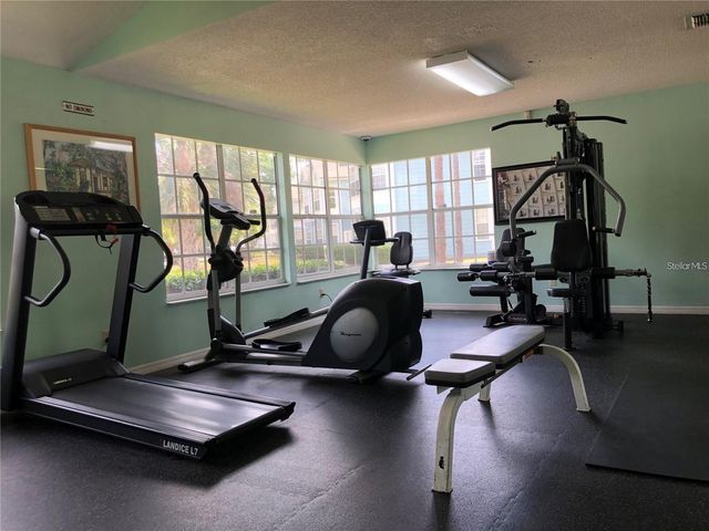 2041 ROYAL BAY BOULEVARD 33, Kissimmee, FL 34746