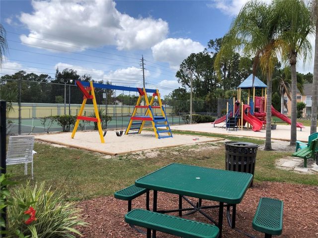 2041 ROYAL BAY BOULEVARD 33, Kissimmee, FL 34746