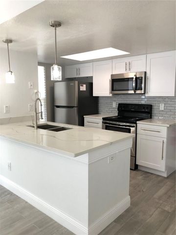 2041 ROYAL BAY BOULEVARD 33, Kissimmee, FL 34746