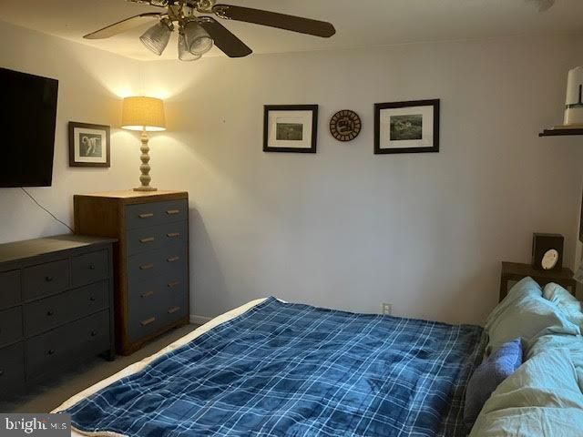 3 LUTE CT, Newark, DE 19713