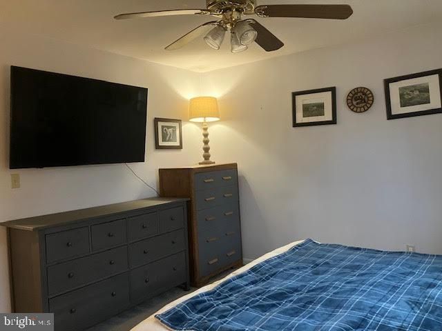 3 LUTE CT, Newark, DE 19713