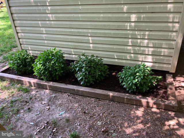 3 LUTE CT, Newark, DE 19713