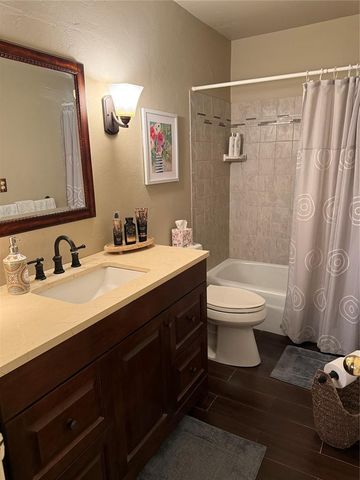 8 Clark Circle, Shawnee, OK 74804