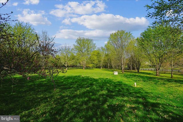 17273 WESTFIELD PL, Hamilton, VA 20158