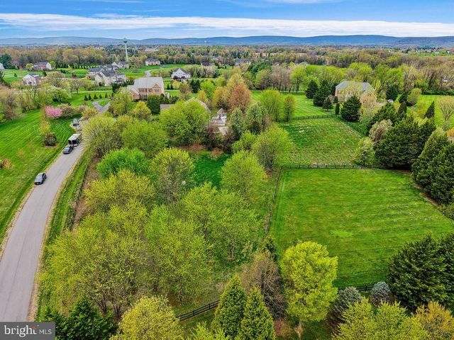 17273 WESTFIELD PL, Hamilton, VA 20158