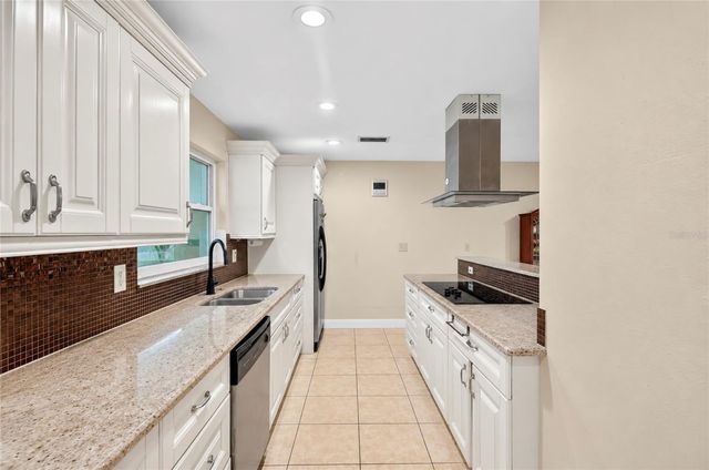 1158 OVERCASH DRIVE, Dunedin, FL 34698