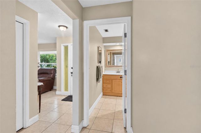 1158 OVERCASH DRIVE, Dunedin, FL 34698