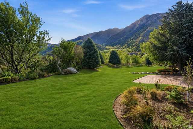 3093 E SCENIC VALLEY LN. LN, Sandy, UT 84092