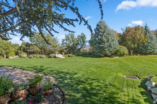 3093 E SCENIC VALLEY LN. LN, Sandy, UT 84092
