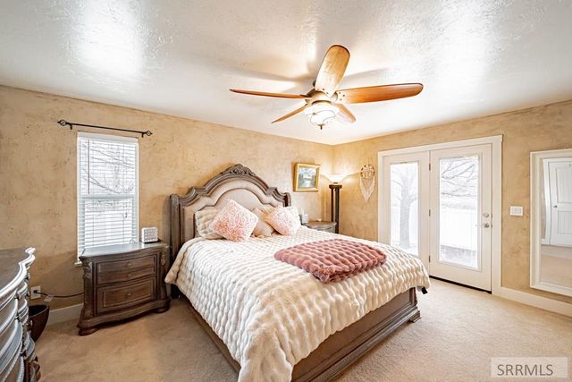 939 Clara Court, Ammon, ID 83406