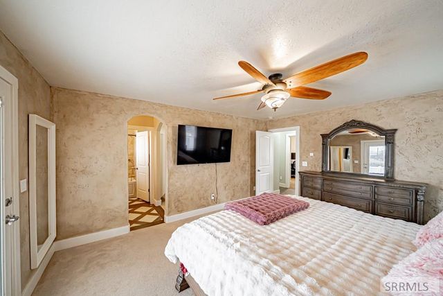 939 Clara Court, Ammon, ID 83406