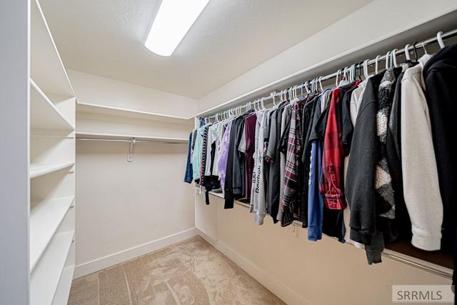 939 Clara Court, Ammon, ID 83406