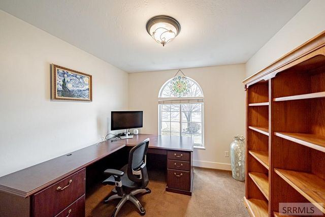 939 Clara Court, Ammon, ID 83406