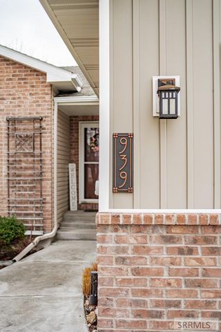 939 Clara Court, Ammon, ID 83406