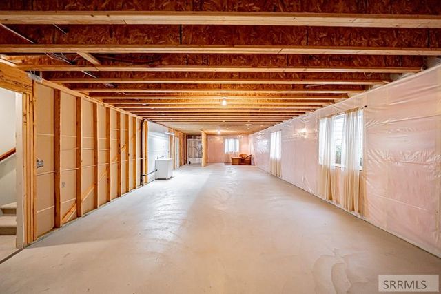 939 Clara Court, Ammon, ID 83406