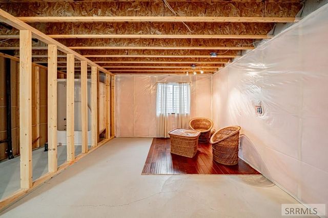 939 Clara Court, Ammon, ID 83406