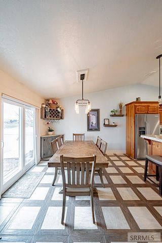 939 Clara Court, Ammon, ID 83406