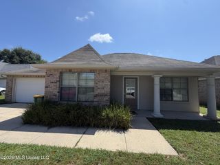 13077 English Manor Drive, Gulfport, MS 39503