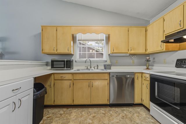 4133 Red Cedar Court, Tallahassee, FL 32311