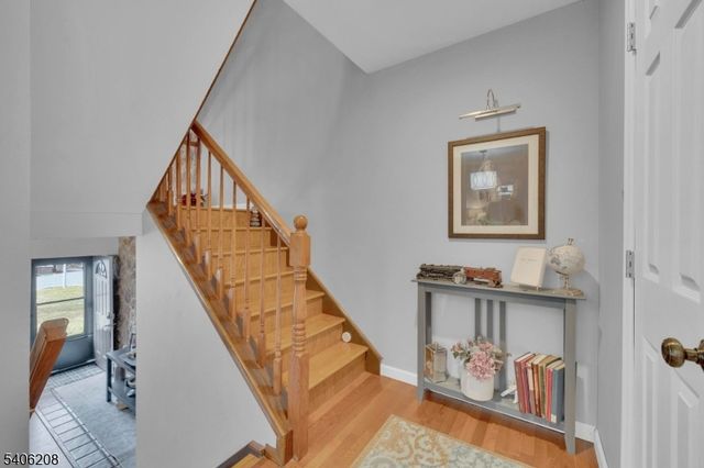 329 Alpine Ct 29, Stanhope Boro, NJ 07874