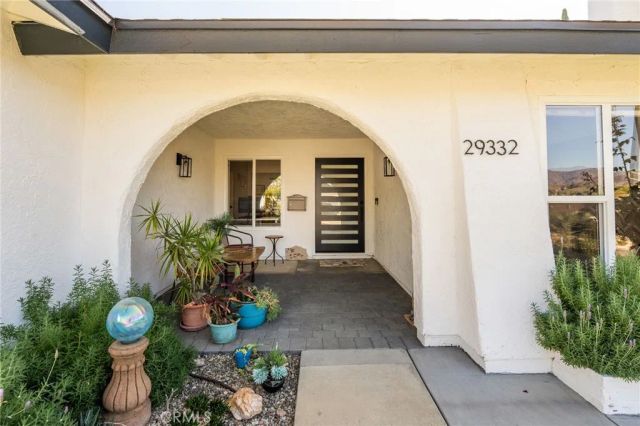 29332 Deep Shadow Drive, Agoura Hills, CA 91301