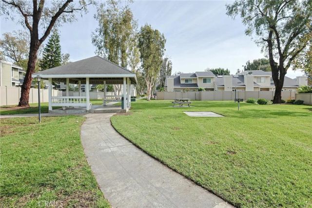 23160 Newport Lane 9, Yorba Linda, CA 92887