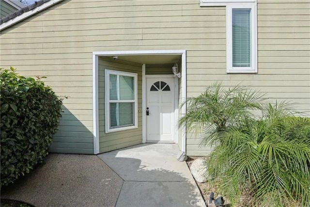 23160 Newport Lane 9, Yorba Linda, CA 92887