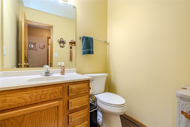 570 SE Windfield Drive, Waukee, IA 50263