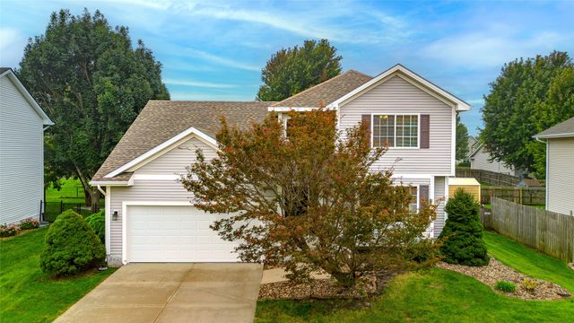 570 SE Windfield Drive, Waukee, IA 50263
