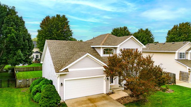570 SE Windfield Drive, Waukee, IA 50263