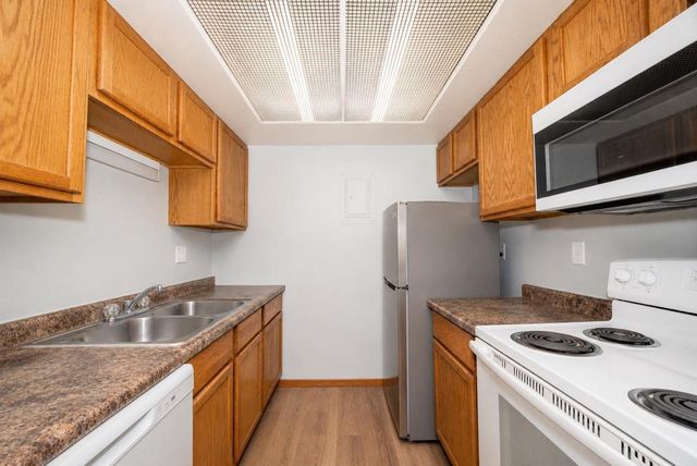 1706 Onsgard Road, Madison, WI 53704