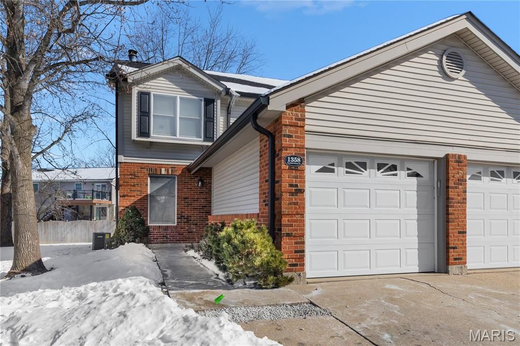 1358 Deerfield Estates Drive, O'fallon, MO 63366