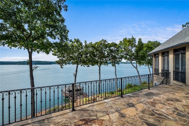 255 Mountain View Pointe Drive, Seneca, SC 29672