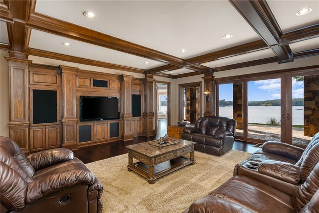 255 Mountain View Pointe Drive, Seneca, SC 29672