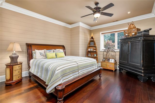 255 Mountain View Pointe Drive, Seneca, SC 29672
