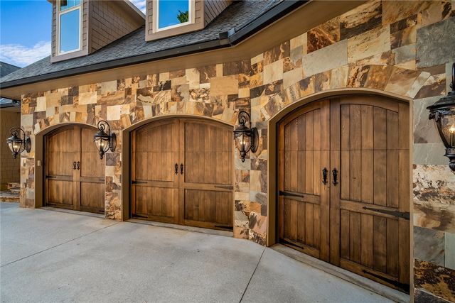 255 Mountain View Pointe Drive, Seneca, SC 29672