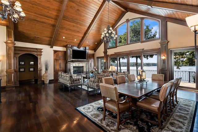 255 Mountain View Pointe Drive, Seneca, SC 29672