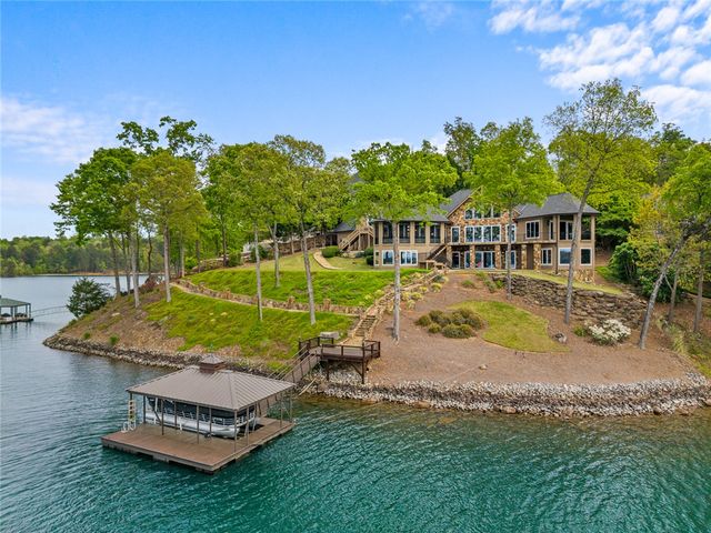 255 Mountain View Pointe Drive, Seneca, SC 29672