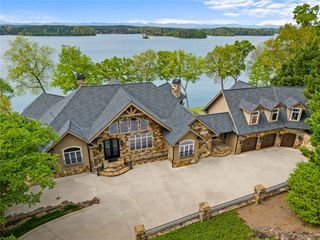 255 Mountain View Pointe Drive, Seneca, SC 29672