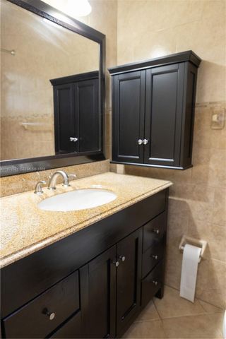 13125 SW 83rd Ave, Pinecrest, FL 33156