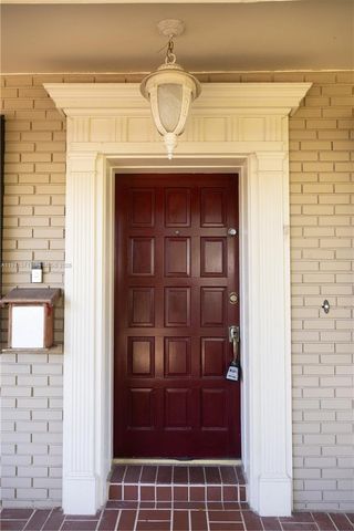 13125 SW 83rd Ave, Pinecrest, FL 33156