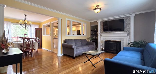 112 Willard Terrace, Stamford, CT 06903