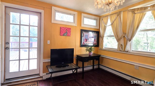 112 Willard Terrace, Stamford, CT 06903