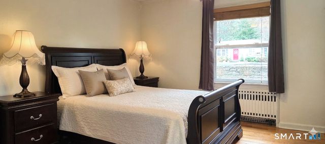 112 Willard Terrace, Stamford, CT 06903