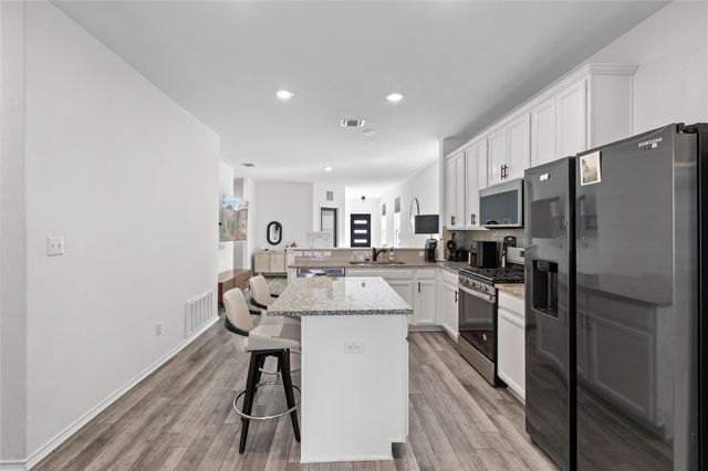 332 Harper LN, Georgetown, TX 78626